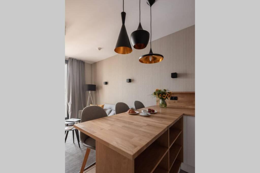 Stylish Apartment Luminis In Krakow'S Kazimierz ภายนอก รูปภาพ